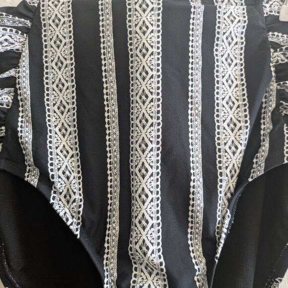 W Swim Black and White Patterned High Waist Bikini Size XL - Picture 3 of 4